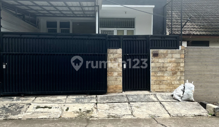 Dijual Rumah Modern Minimalis Cinere-Siap Huni & Strategis Dijual Rumah Modern Minimalis Cinere-Siap Huni & Strategis