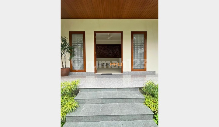 Cilandak - American Classic Luxury Residence 2