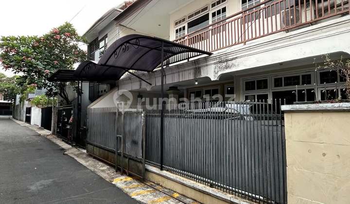 Tebet Barat Rumah Tinggal Siap Huni