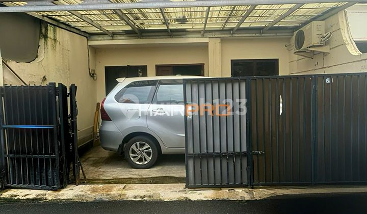 Tebet Barat - Rumah Bagus Siap Huni