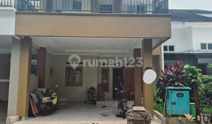 Rumah Cantik di Komplek Elite Kota Wisata Siap Huni Cantik Baru di Renovasi 1 Tahun Lalu Rumah Cantik di Komplek Elite Kota Wisata Siap Huni Cantik Baru di Renovasi 1 Tahun Lalu