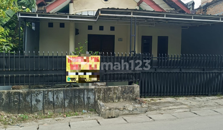 Rumah Siap Huni Pinggir Jalan Jati Asih