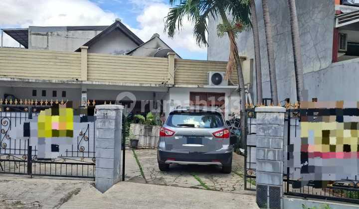 Rumah Cantik Dan Asri Siap Huni, Aman Terjaga Oleh Security 24 Jam