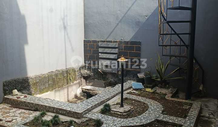 Ready-to-Occupy House on Jati Asih Roadside 2