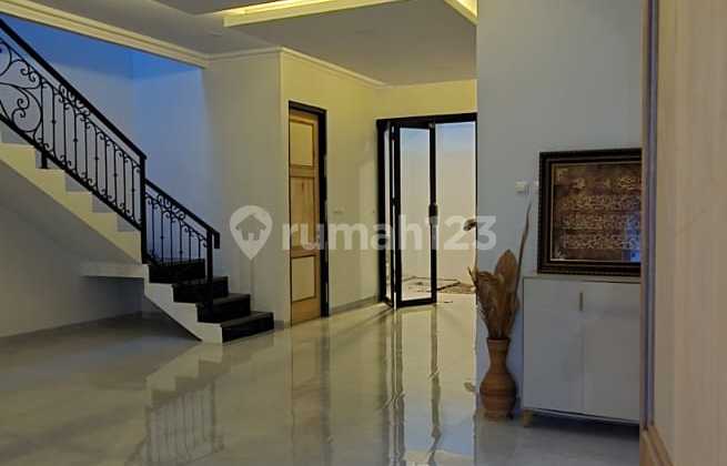 Rumah Cantik Dan Mewah Siap Huni. Asri Dan Adem 2