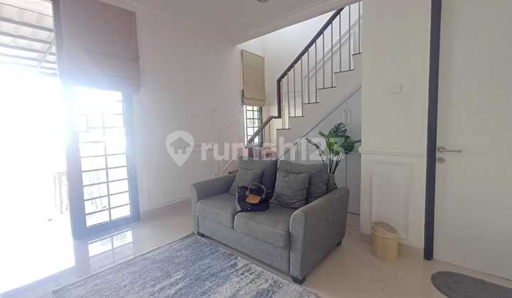 Rumah Cantik Siap Huni di Daerah Citra Gran, Dekat dengan Mall Rumah Cantik Siap Huni di Daerah Citra Gran, Dekat dengan Mall