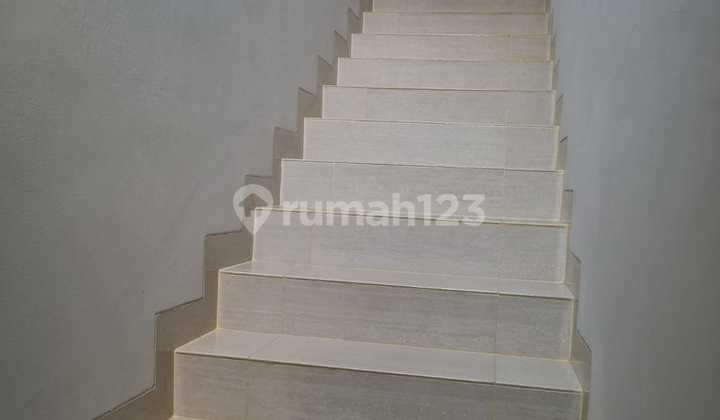 2-Story Ready-to-Occupy House in Cimanggis Golf Estate