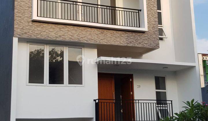 Dijual Rumah Minimalis Di Citra Gran Cibubur 2