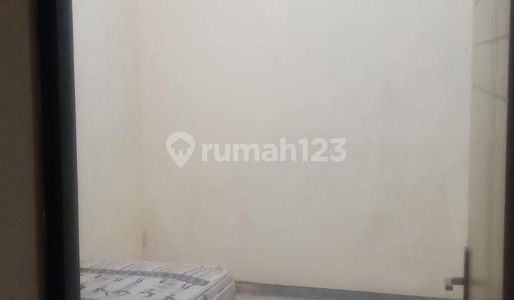 Kontrakan Sukolilo, Surabaya Semi Furnished 1