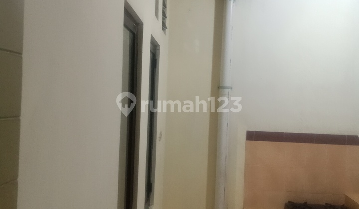 Kontrakan Sukolilo, Surabaya Semi Furnished 2