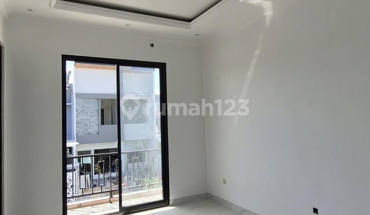 Araya 2 Baru Gress Dkt Merr, Manyar 2