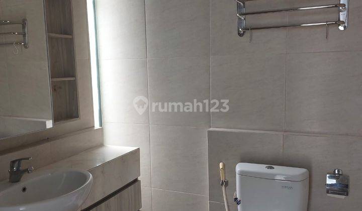 Rumah Siap Huni Semi Furnished Astoria Park Babatan Pantai 2