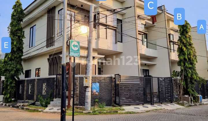 Rumah Mulyosari Prima Dkt Sutorejo Pakuwon City Darmahusada