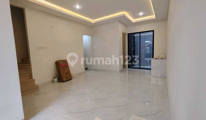 brand new house in mulyosari near sutorejo, pakuwon city 2