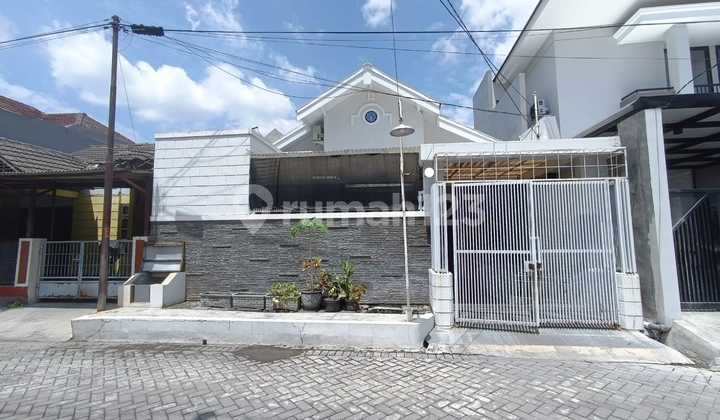 Dijual Rumah Siap Huni Furnished Di Jalan Utama Wiguna Tengah