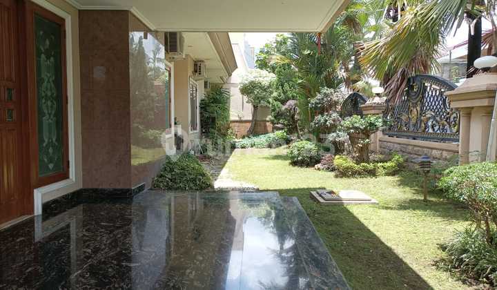 Manyar Kertoarjo dkt Kertajaya, dharmahusada