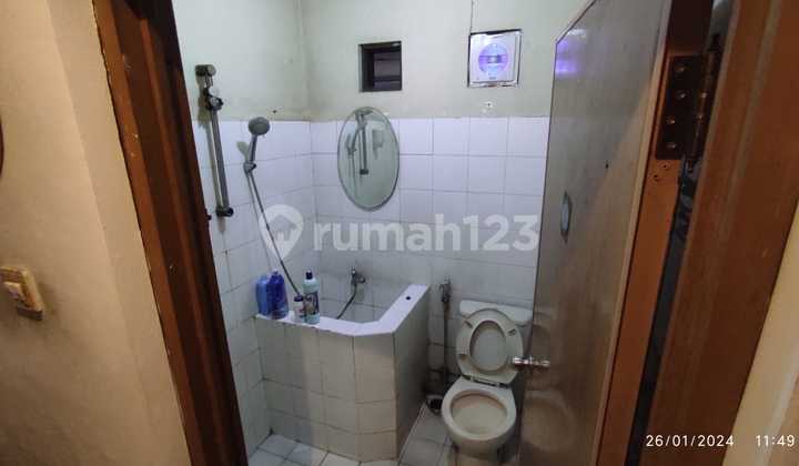 North Tenggilis House near Jemursari, Prapen, Kendangsari. 2