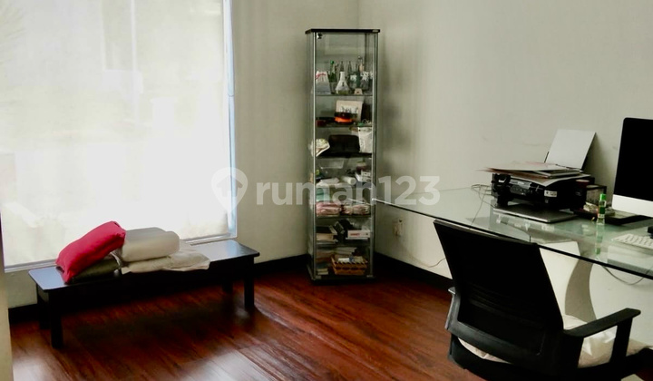 For Sale Villa House Bukit Regency Pakuwon Indah Semi Furnished Near Mall 2