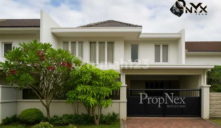 Quick Sale Minimalist Villa Bukit Mas Near Mayjen Darmo Permai Quick Sale Minimalist Villa Bukit Mas Near Mayjen Darmo Permai