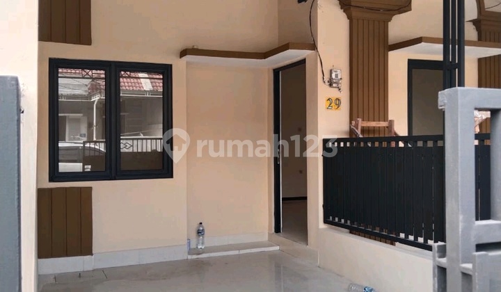 NEWLY RENOVATED, house in Taman Wiguna Selatan near the Maritime School, UPN 2