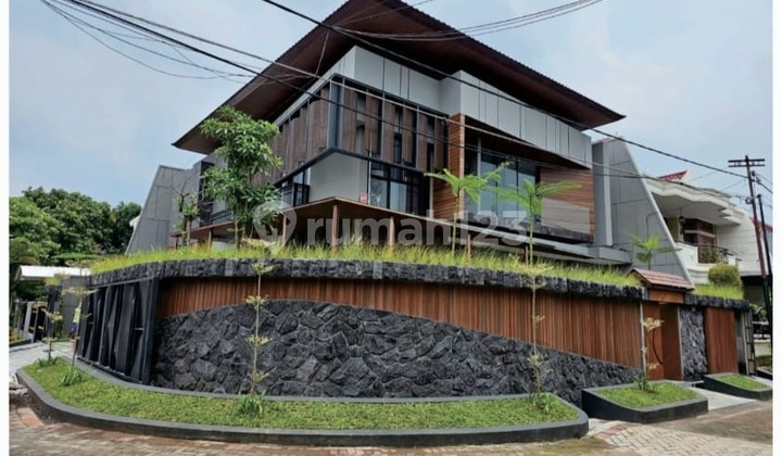 Manyar Kertoadi New dkt Kertajaya, Dharmahusada