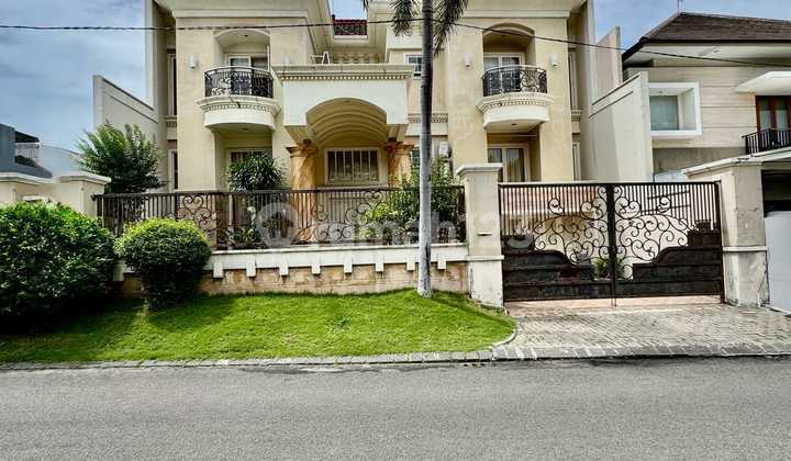 For Sale: Villa House Sentra Raya Citraland Outside Cluster 4 Bedrooms 330M2