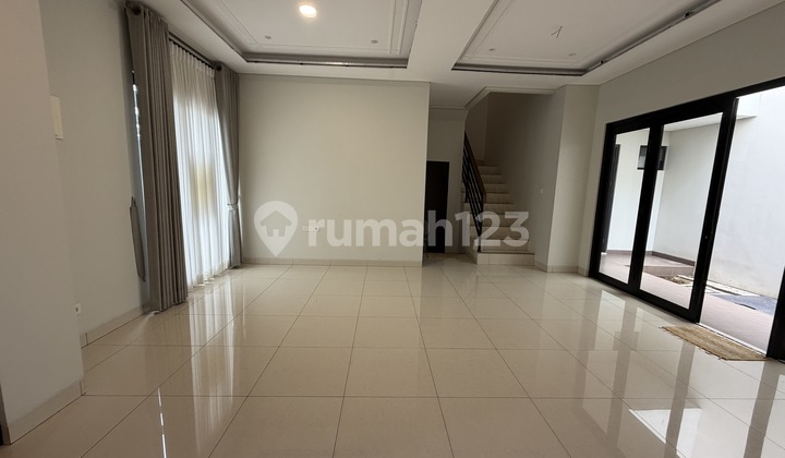 Rumah di Cluster Mulberry Summarecon Bekasi 2
