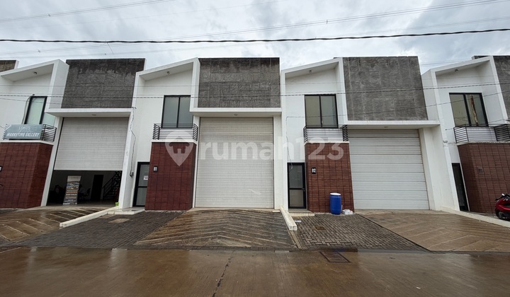 Warehouse for Sale in Narogong Ready to Use