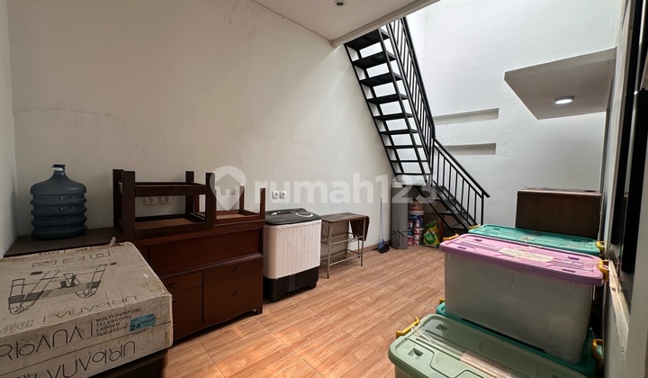 Newly Renovated and in New Condition. House for Sale Quickly and Ready to Build 2 Floors. Newly Renovated and in New Condition. House for Sale Quickly and Ready to Build 2 Floors.