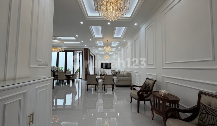 Bangunan Mandiri Baru Jadi di Boulevard Citragran Cibubur dengan Material Premium Bangunan Mandiri Baru Jadi di Boulevard Citragran Cibubur dengan Material Premium