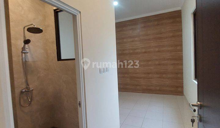 Di Jual Rumah 2 Lantai SHM di Sentul City, Bogor 2