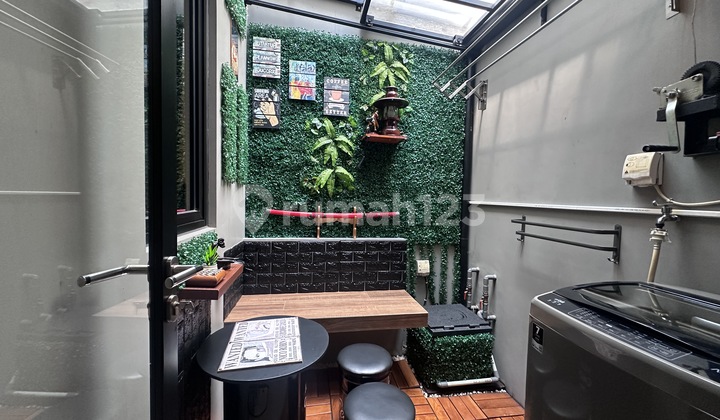 Rumah dijual Rugi Cluster Favourite di Summarecon Bekasi dekat Summarecon Mall Bekasi 13