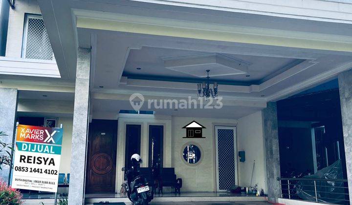 Di Jual Rumah 2 Lantai Furnished SHM di Cibubur, Jakarta Timur 1