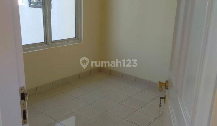 Dijual Rumah 2 Lantai SHM di Cibubur, Jakarta Timur 2