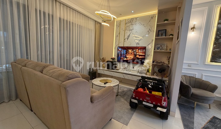 Unit Favourite Dijual Semi Furnish di Cluster Miami Kota Wisata Rumah SHM di Cluster Miami Perumahan Kota Wisata Cibubur, Perumahan Kota Wisata Cibubur Cluster Miami Blok Sl5 No. 3, Ciangsana, Gunung Putri, Bogor, Jawa Barat, Indonesia, 16968, Kota Wisata 2