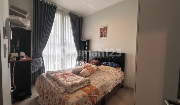 Rumah dijual Rugi Cluster Favourite di Summarecon Bekasi dekat Summarecon Mall Bekasi 2