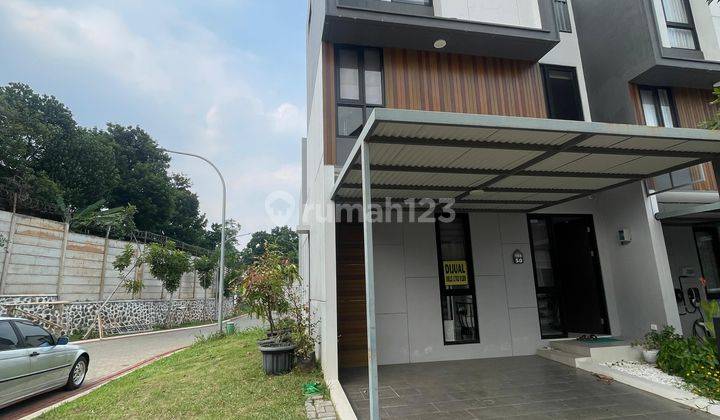 Rumah Bagus, Hook, Semi Furnished di Kota Wisata, Jakarta Timur 1