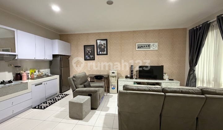 Rumah Bagus di Gerbang Cluster Visalia Perumahan Kota Wisata Cibubur, Jl. Raya Kota Wisata, Ciangsana, Gunung Putri, Bogor, Jawa Barat, Indonesia, 16968, Kota Wisata