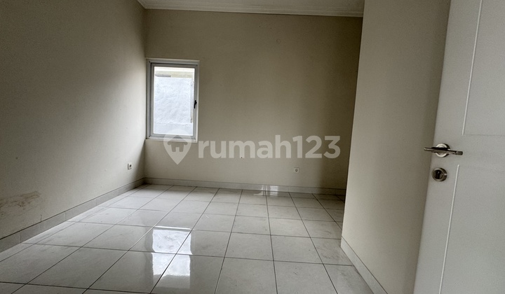 Rumah 2 Lantai Dekat Sekolah Ternama Dan Cluster Favourite Di Kota Wisata Cibubur 2