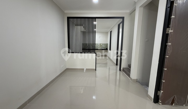 Dijual Murah Rumah Baru Renovasi di Citra Gran Cibubur 2