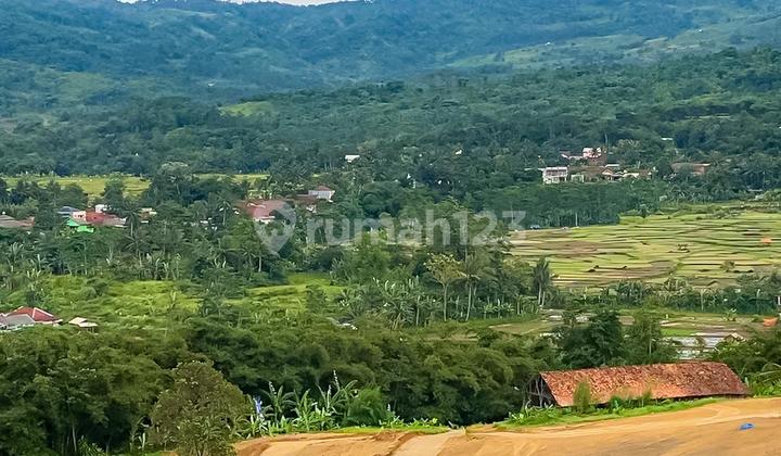 Land Plot in Bogor Near Tourist Destinations 1000.0 M² SHM
