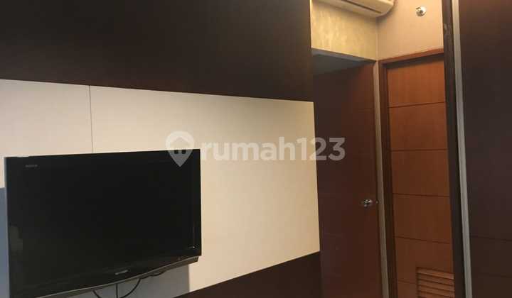 For rent 2 BR + maidroom apartment type at Marbella Kemang Residence