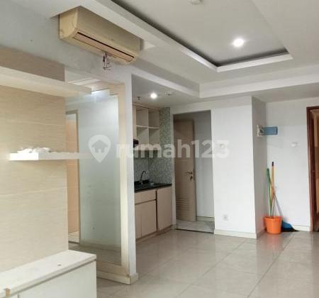 Apartment Marbella Kemang Residence 3 BR Semi Furnished