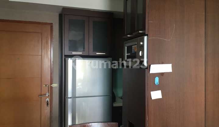 Disewakan type 2 BR + 1 maidroom. Apartemen Marbella Kemang Residence 2