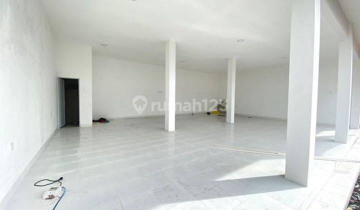 Disewakan Toko Area Kerobokan Strategis 2