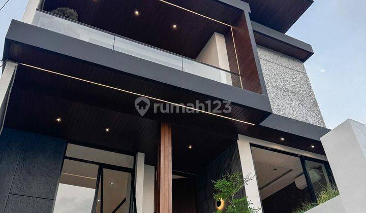 For Sale - Padangsambian, Denpasar Barat Brand New Luxury 3br House 2