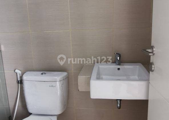 Rumah Kontrakan Semi Furnished Bagus 2