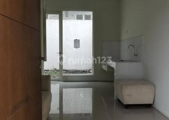 Rumah Kontrakan Semi Furnished Bagus 1