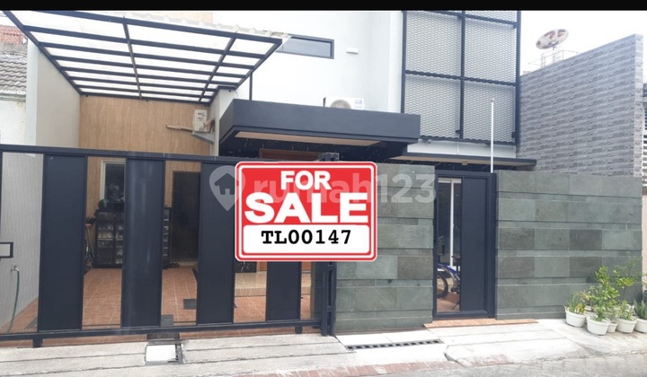 Dijual Rumah Simpang Darmo Permai