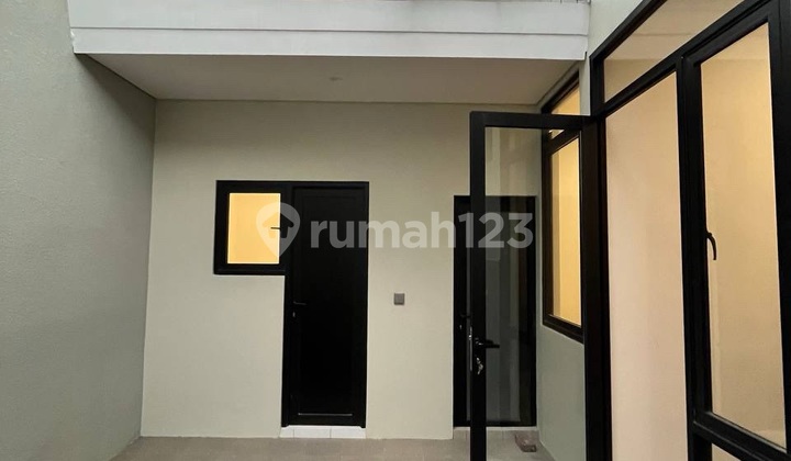 Dijual Rumah Baru Klampis Semolo 2